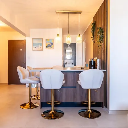 Le Sunrise Apartment
